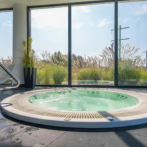 Westin House Apartment